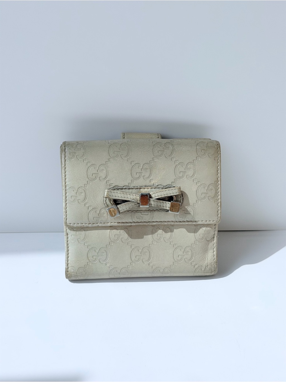 Gucci Monogram Princy Compact Wallet - Picture 1 of 13